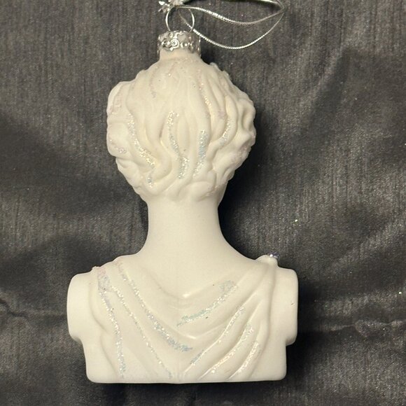 Stress Free Cucumber mask ornament - Picture 3 of 4